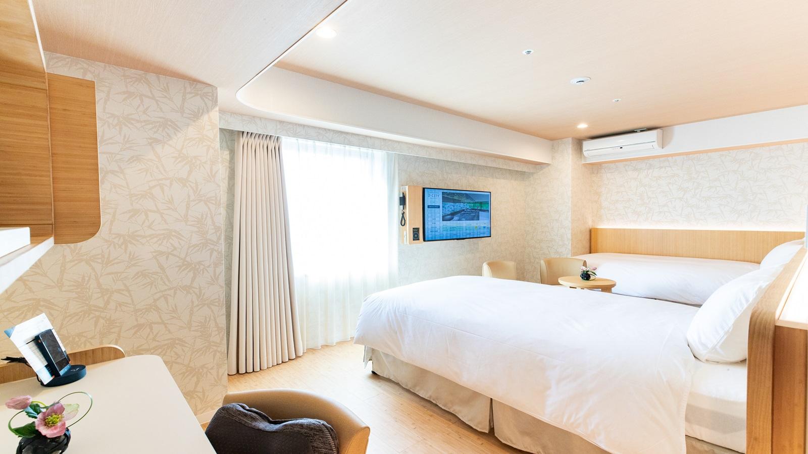 Female Only, Deluxe, Twin Beds