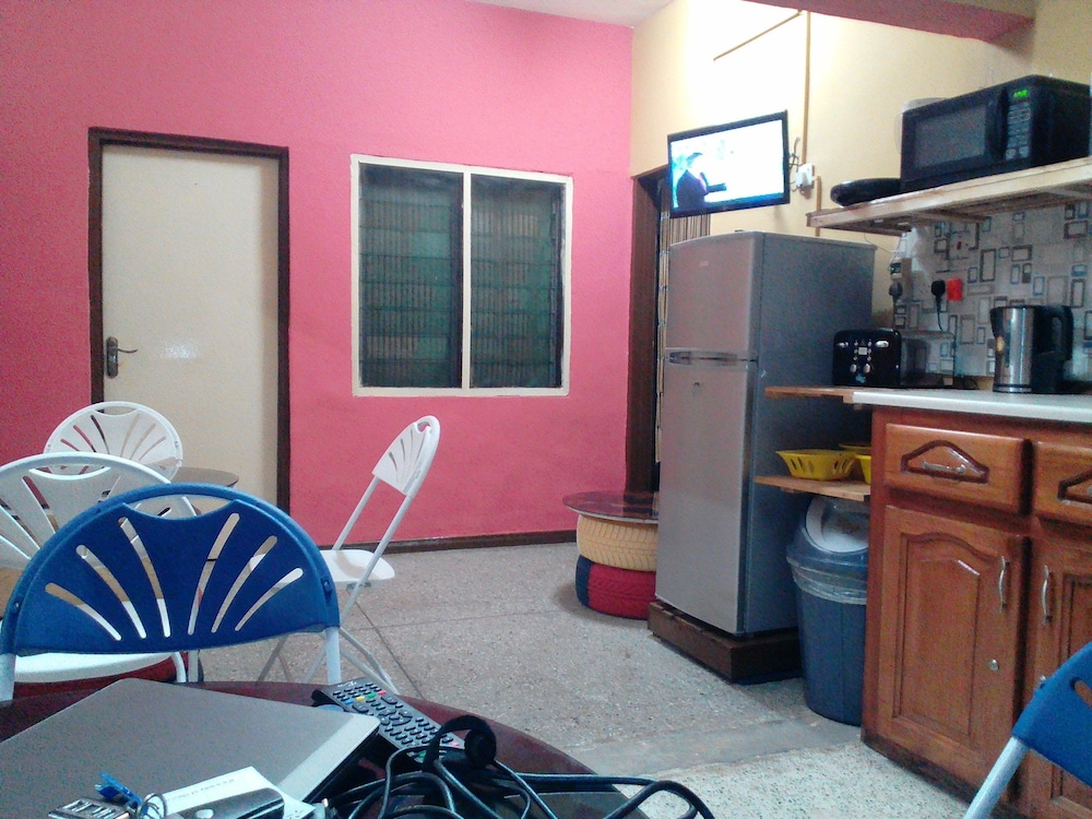 Feehi's Place Hostel 26/38