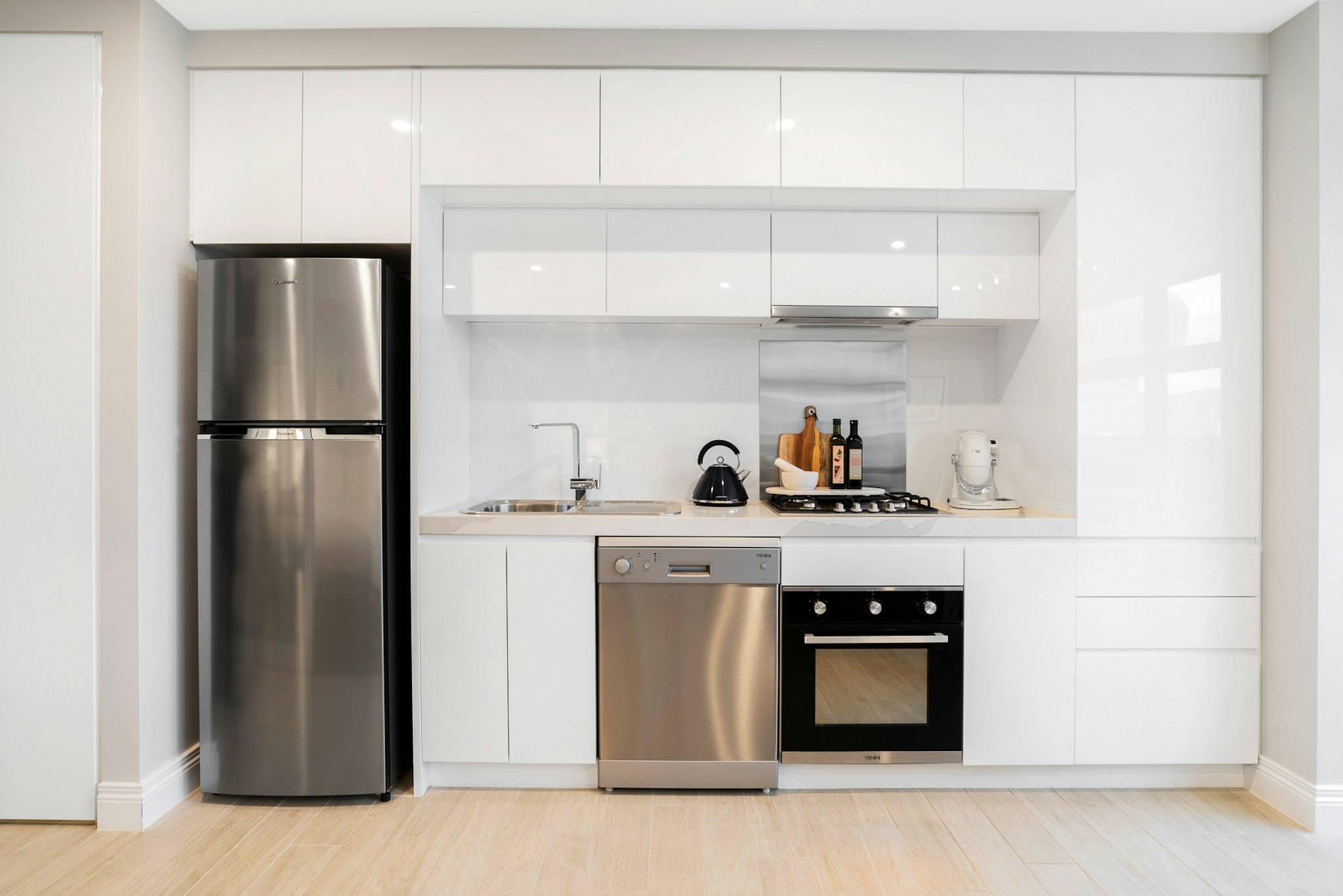The Hamptons Apartments - Corporate Keys photo2