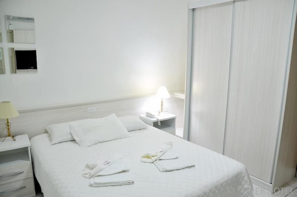 Soder Hotel 11/50