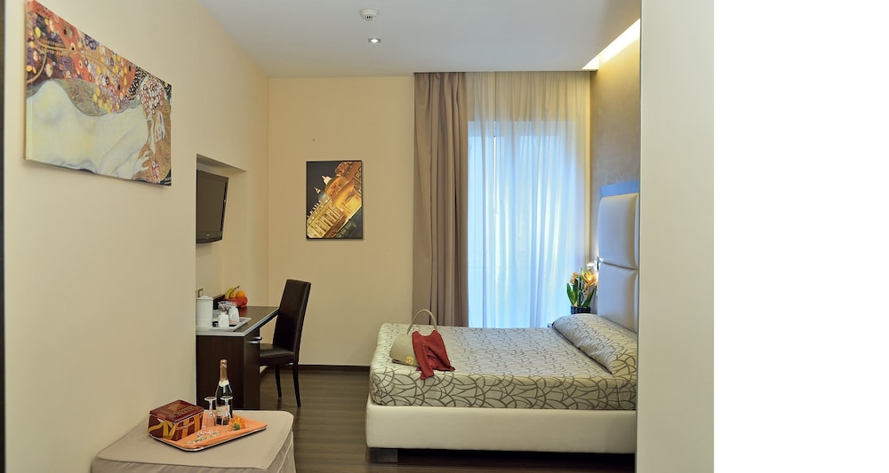Catone District Hotel 41/60