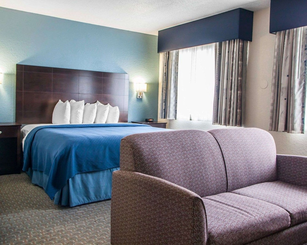 Quality Inn & Suites Ankeny-Des Moines 16/43