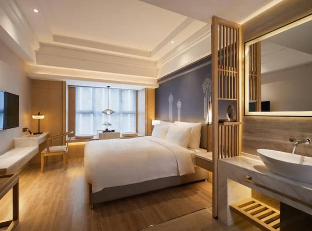 Charm City Kai Guan Hotel 30/30