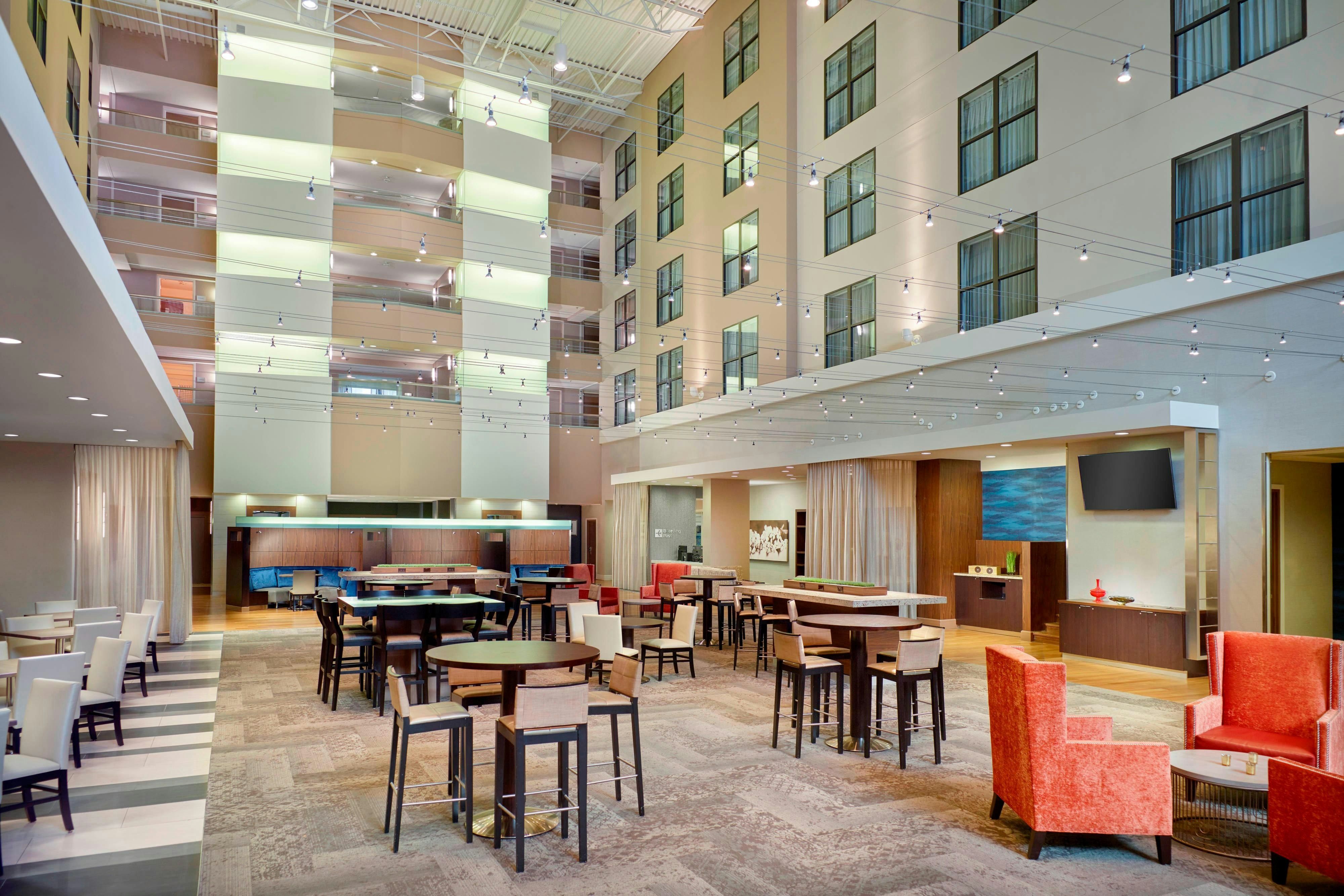 Courtyard Atlanta Decatur Downtown Emory 8/15