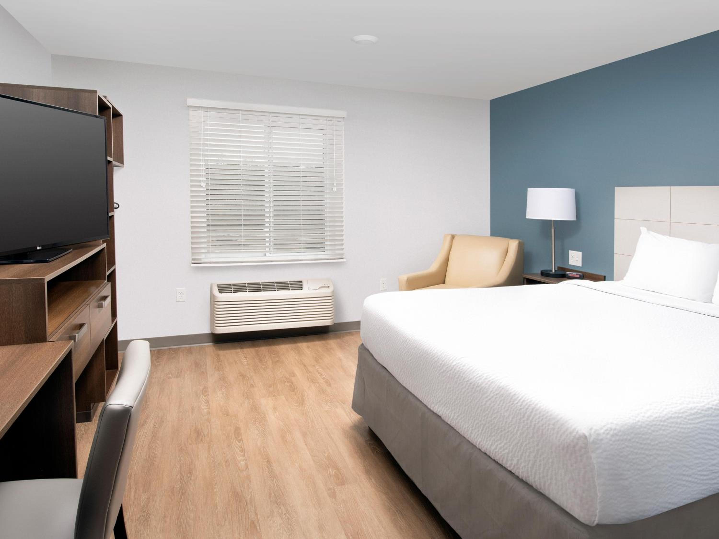 Standard, King Bed