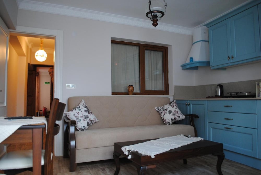 Silenos Boutique Hotel 15/44