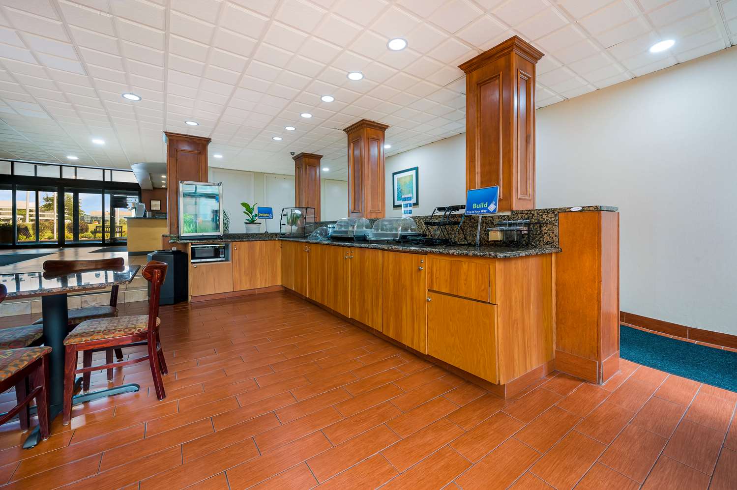 Best Western Detroit Livonia 5/42