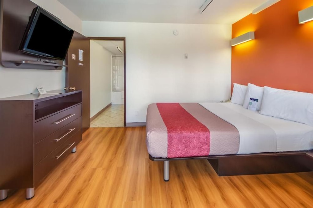 Motel6 Lethbridge Ab 26/62