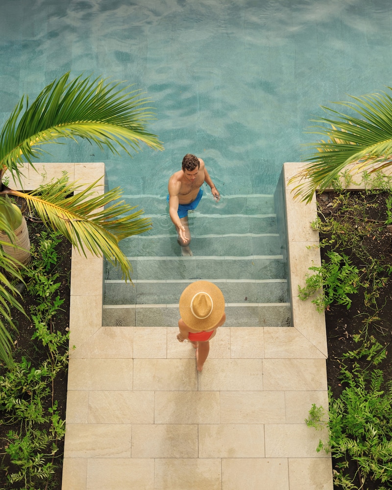 Adults Only Club at Lopesan Costa Bavaro 23/50