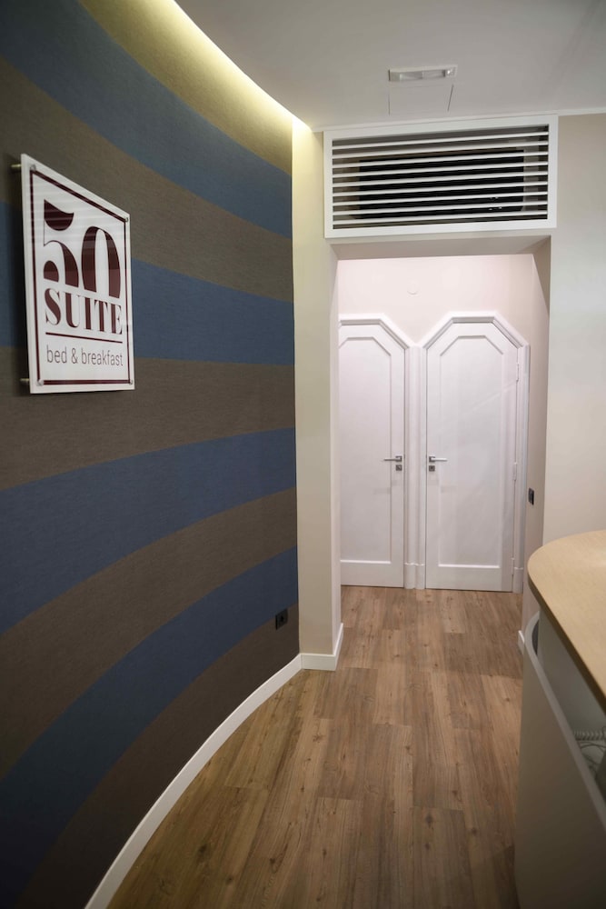 50 SUITE B&B 22/39