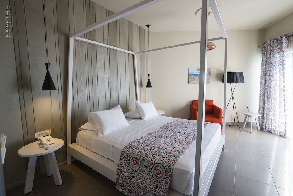 Elia Agia Marina Hotel 28/77