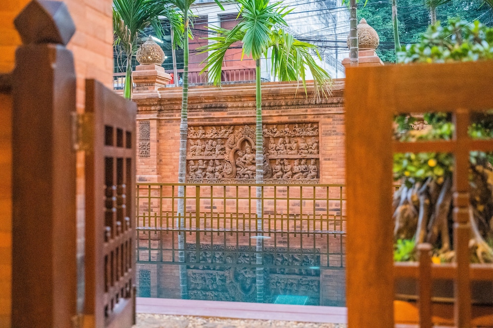 Phor Liang Meun Terracotta Arts Hotel 4/50