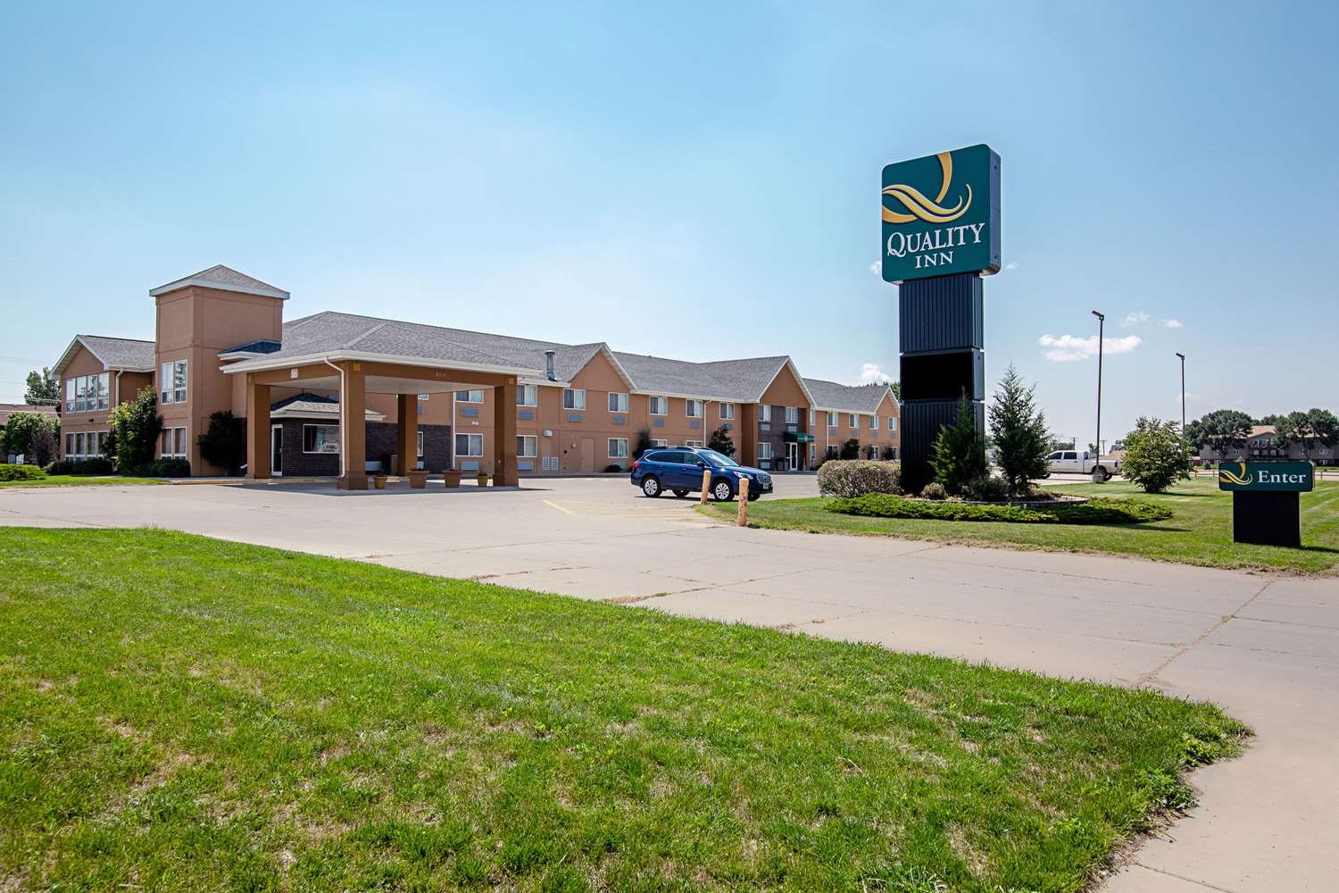 Quality Inn Huron, SD 8/8