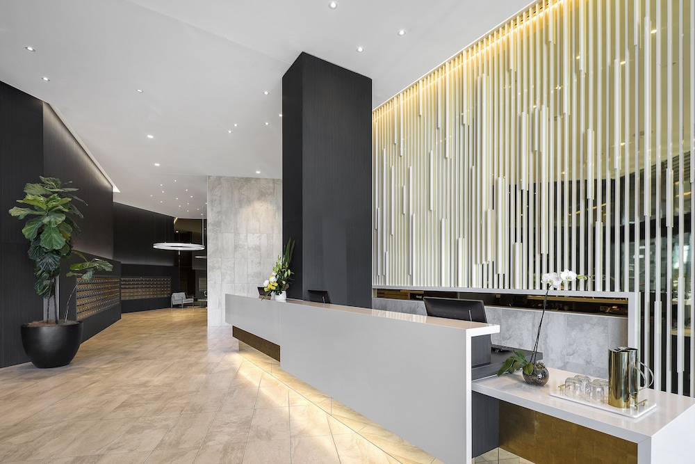 ALCYONE HOTEL RESIDENCES 13/61