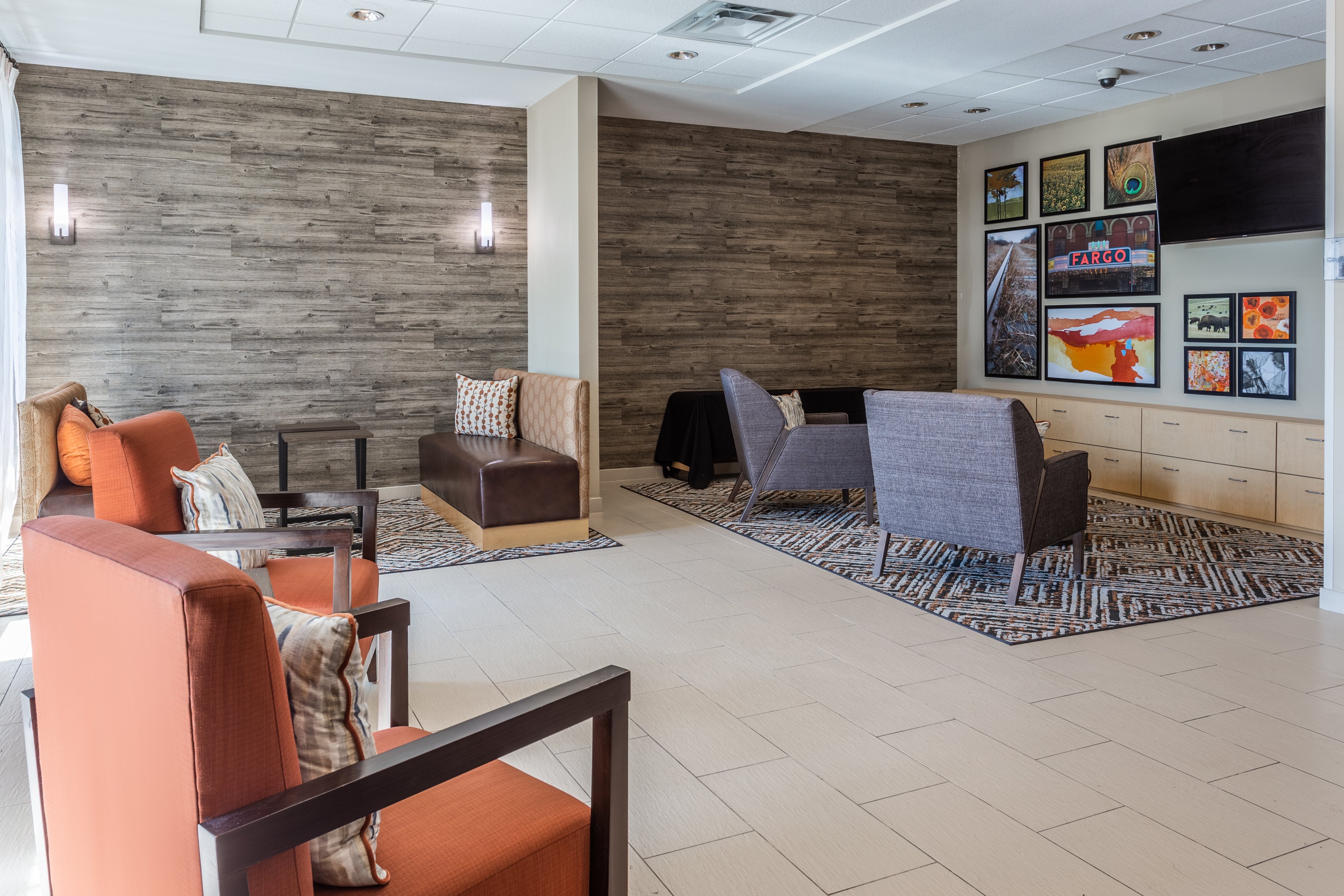 Hawthorn Suites By Wyndham Fargo 20/34