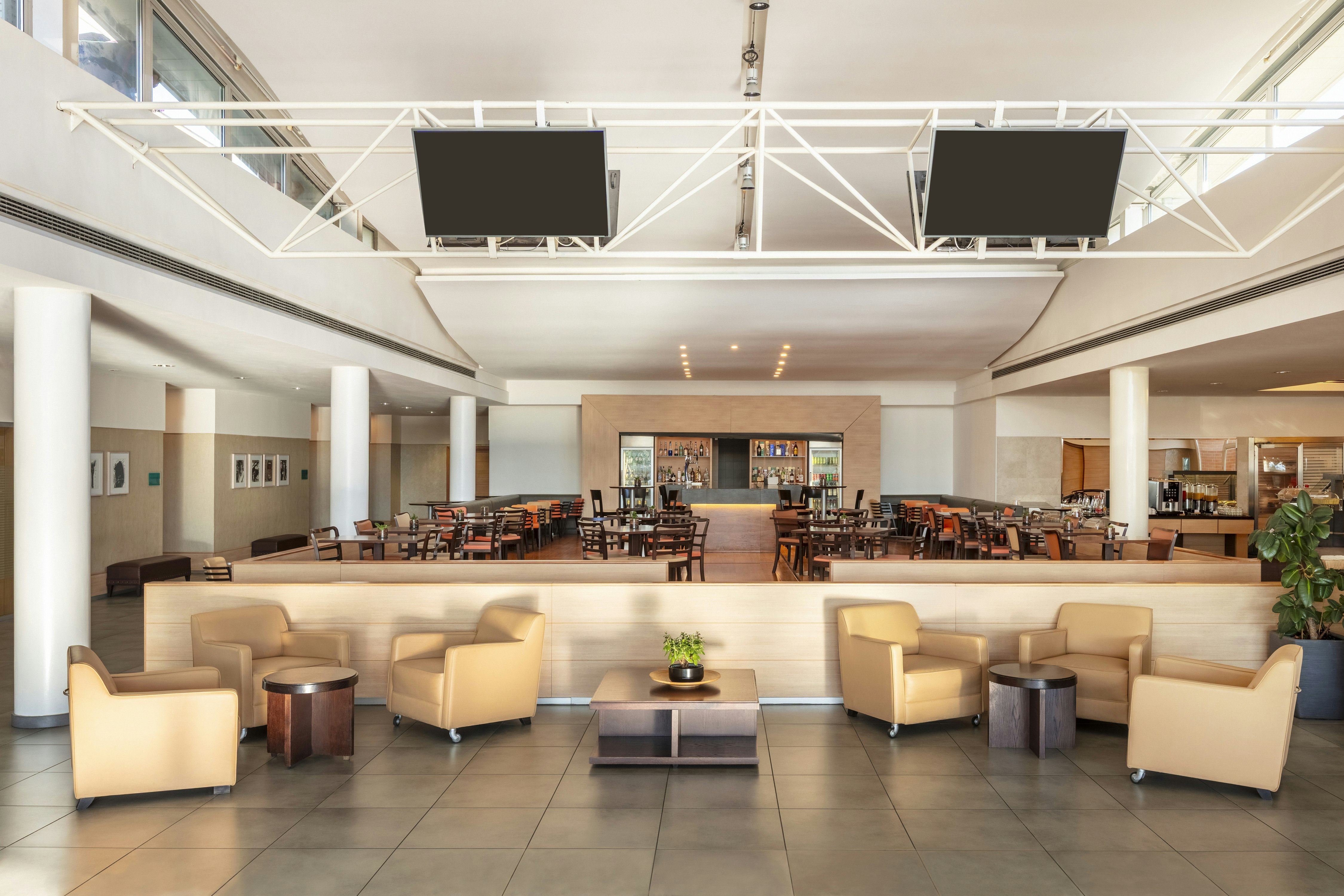 Hilton Garden Inn Rome Airport 38/75
