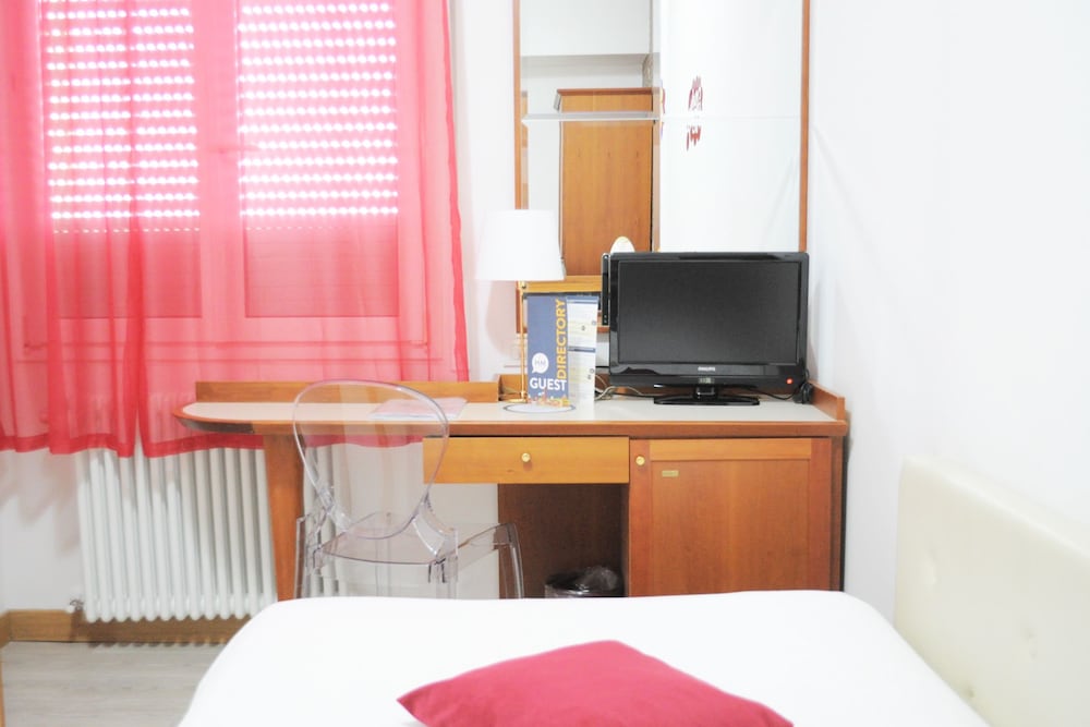 Hotel Maggiore Bologna 53/63