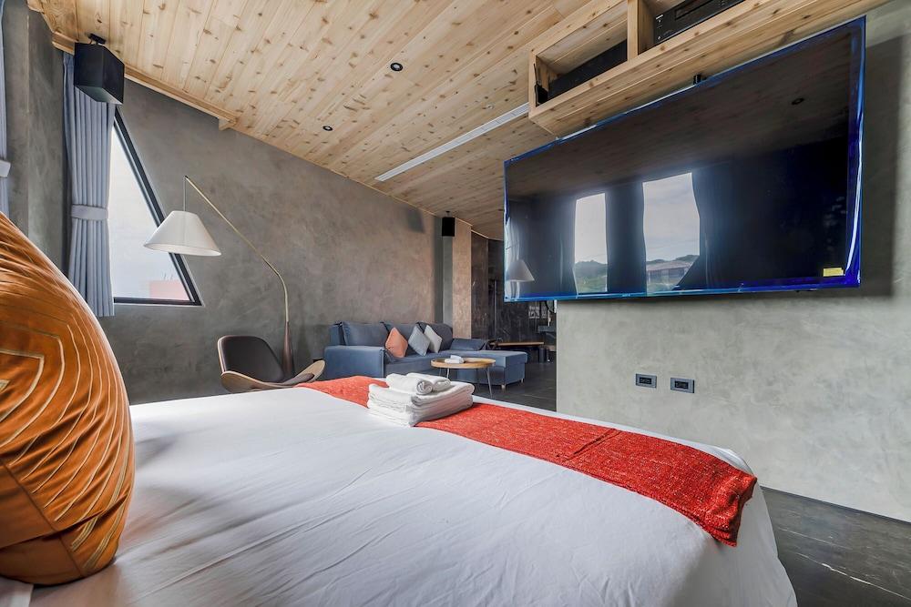 Holiday Home, 4 Bedrooms, Single Bed