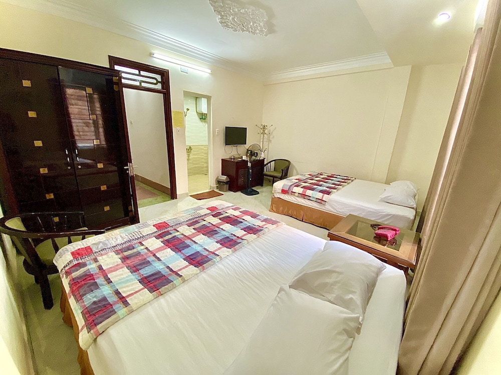 Viet Nhat Halong Hotel 25/61