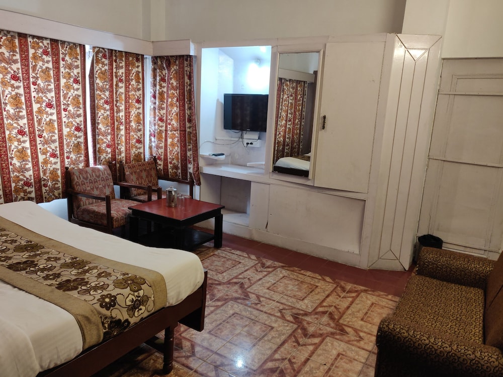 HOTEL HAMERS INTERNATIONAL 25/49