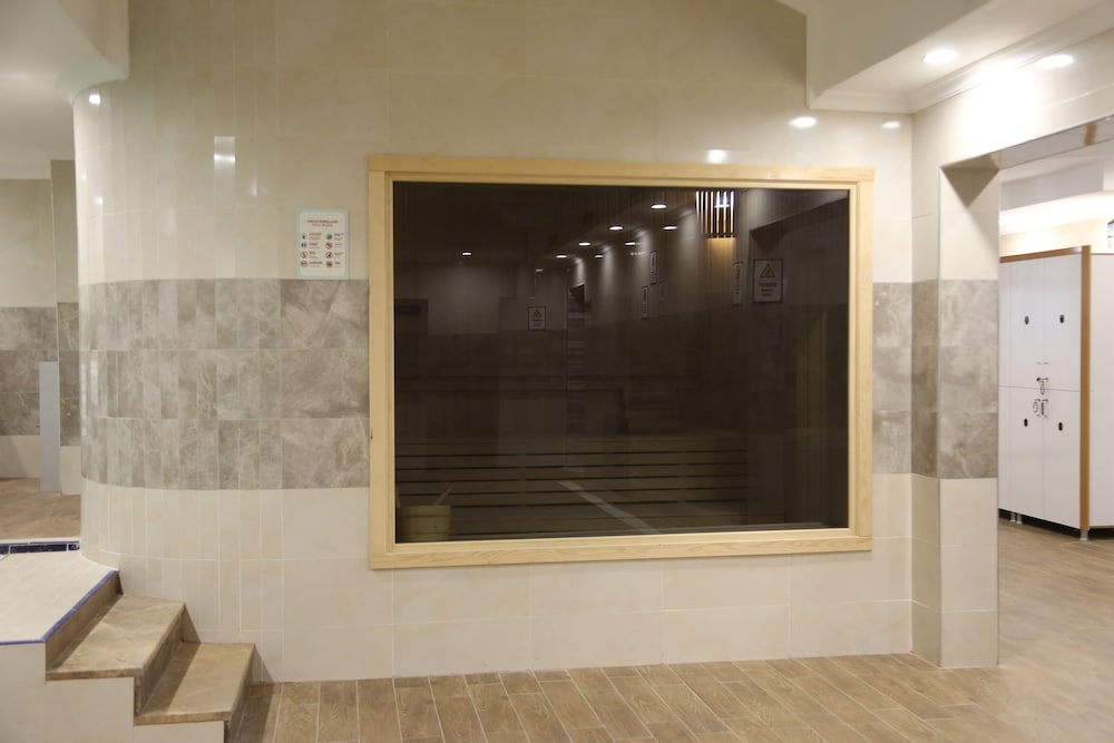 Ema Ozturk Thermal Hotel 9/39