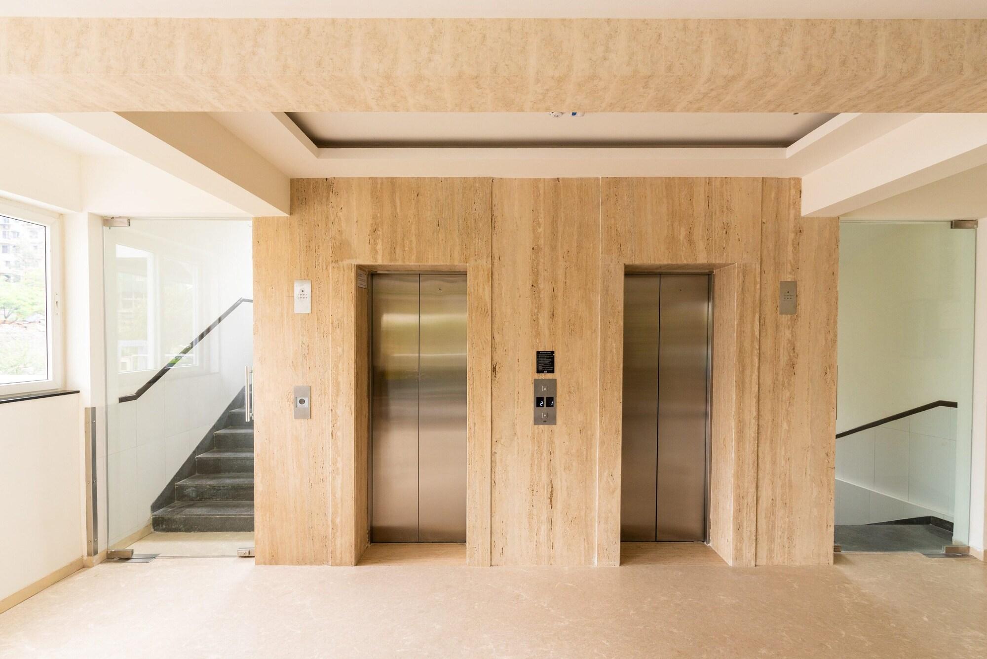 StayBird - B Suite, Business Hotel, Kharadi (ex I suite Beacon) 37/52