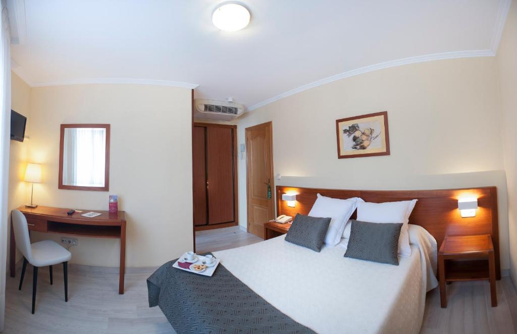 Standard, Single, Double Bed