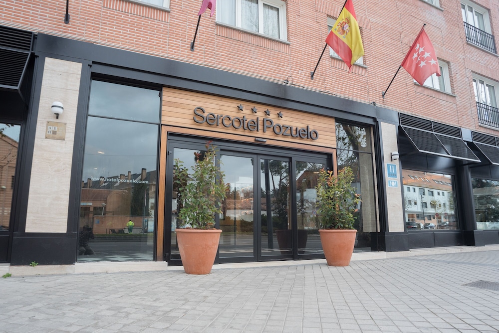 Pozuelo Hotel 4/32
