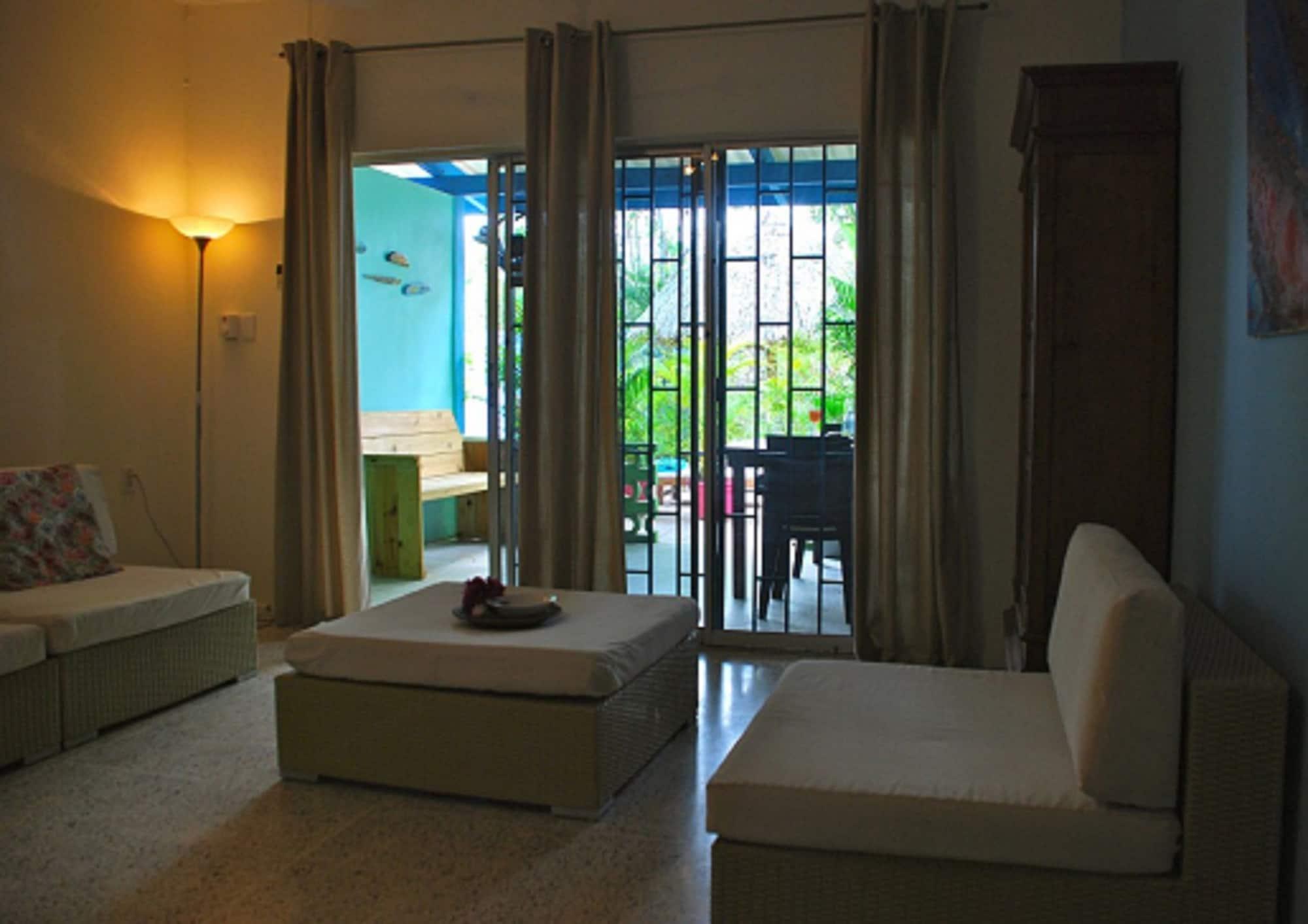 شقة بغرفة نوم واحدة، Caribbean Flower Apartments 2/3