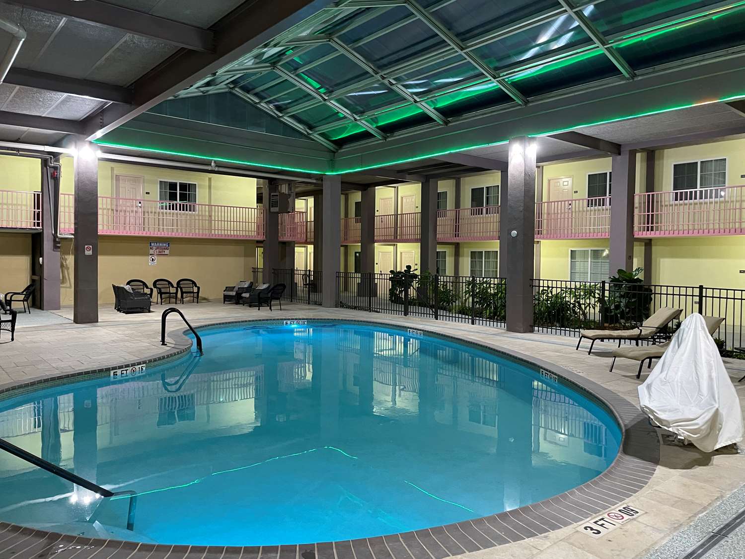 SureStay Plus Hotel by Best Western Odessa 22/34