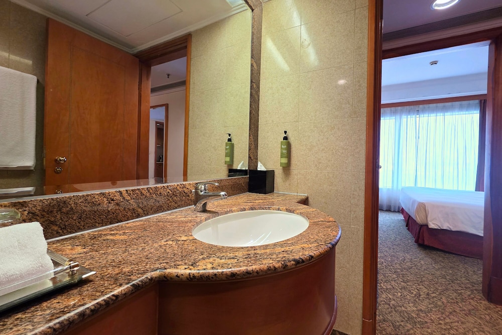 Harbour Plaza North Point 63/66