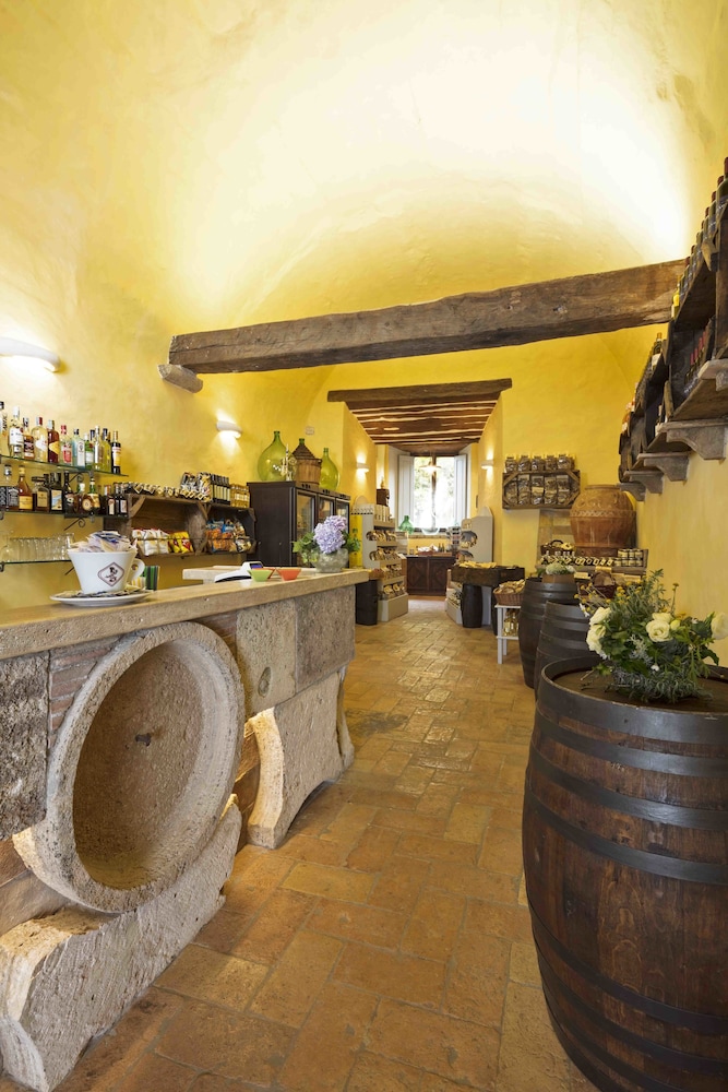 Castello Di Titignano 45/50