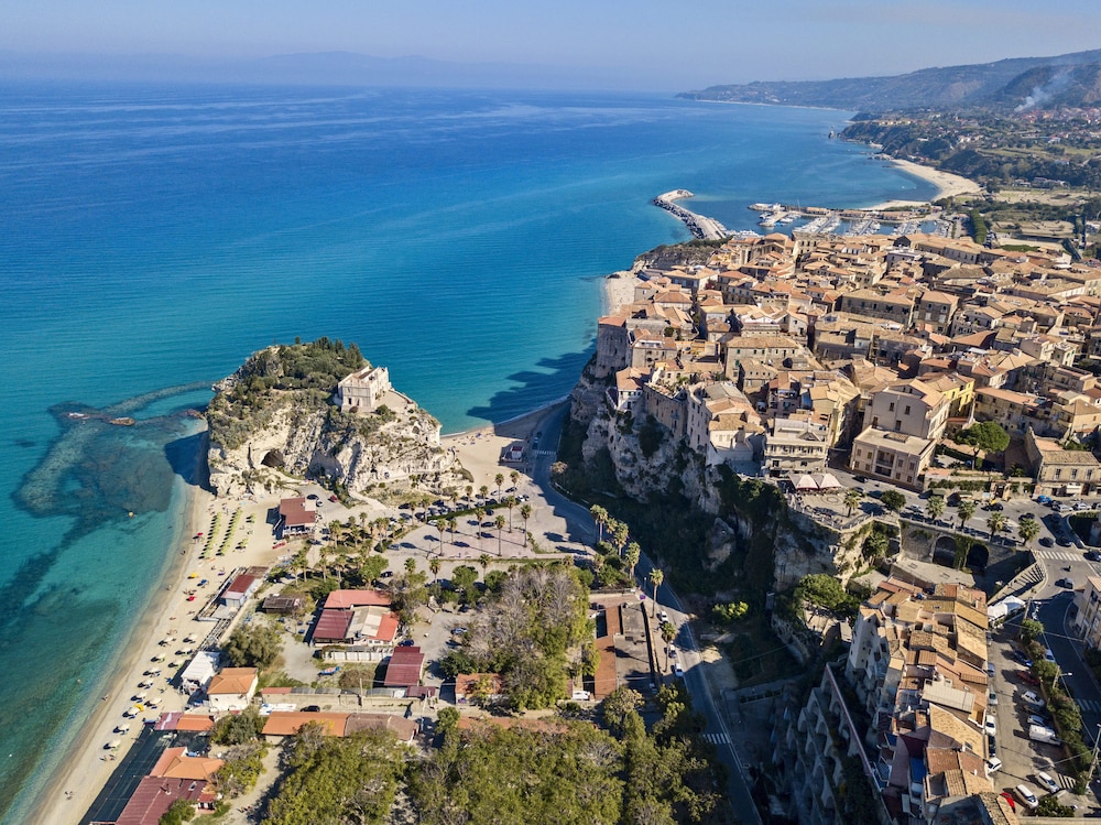 Solmaris Tropea Rooms & Suites 46/50