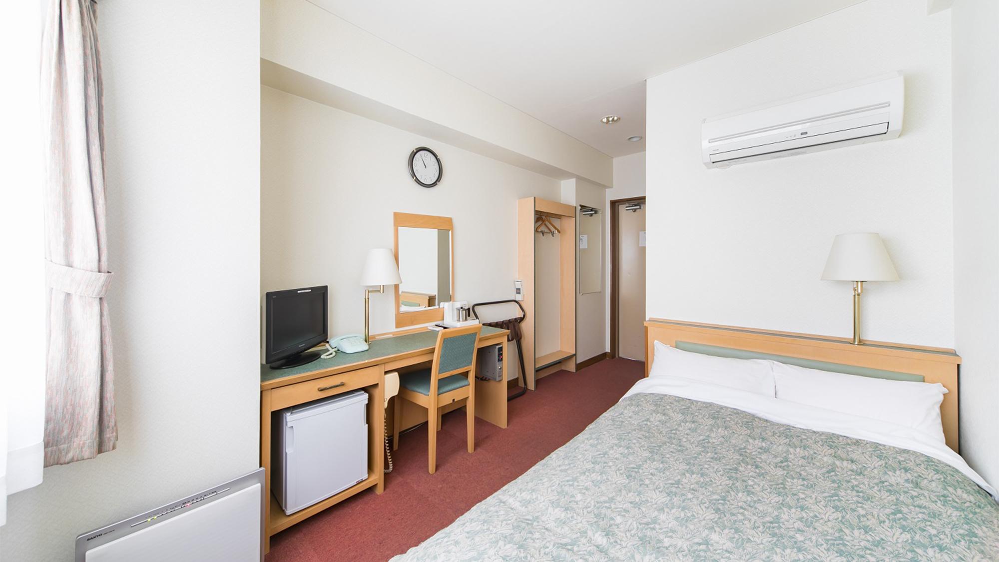 Semi Room, Standard, Semi Double Bed, Smoking