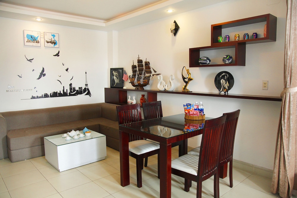 Mayfair Hotel Amp Apartment Da Nang 42/44