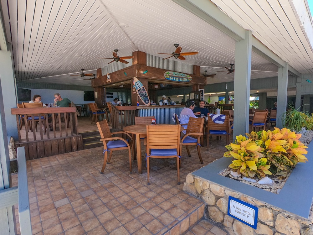 THE PALMS AT PELICAN COVE 45/66