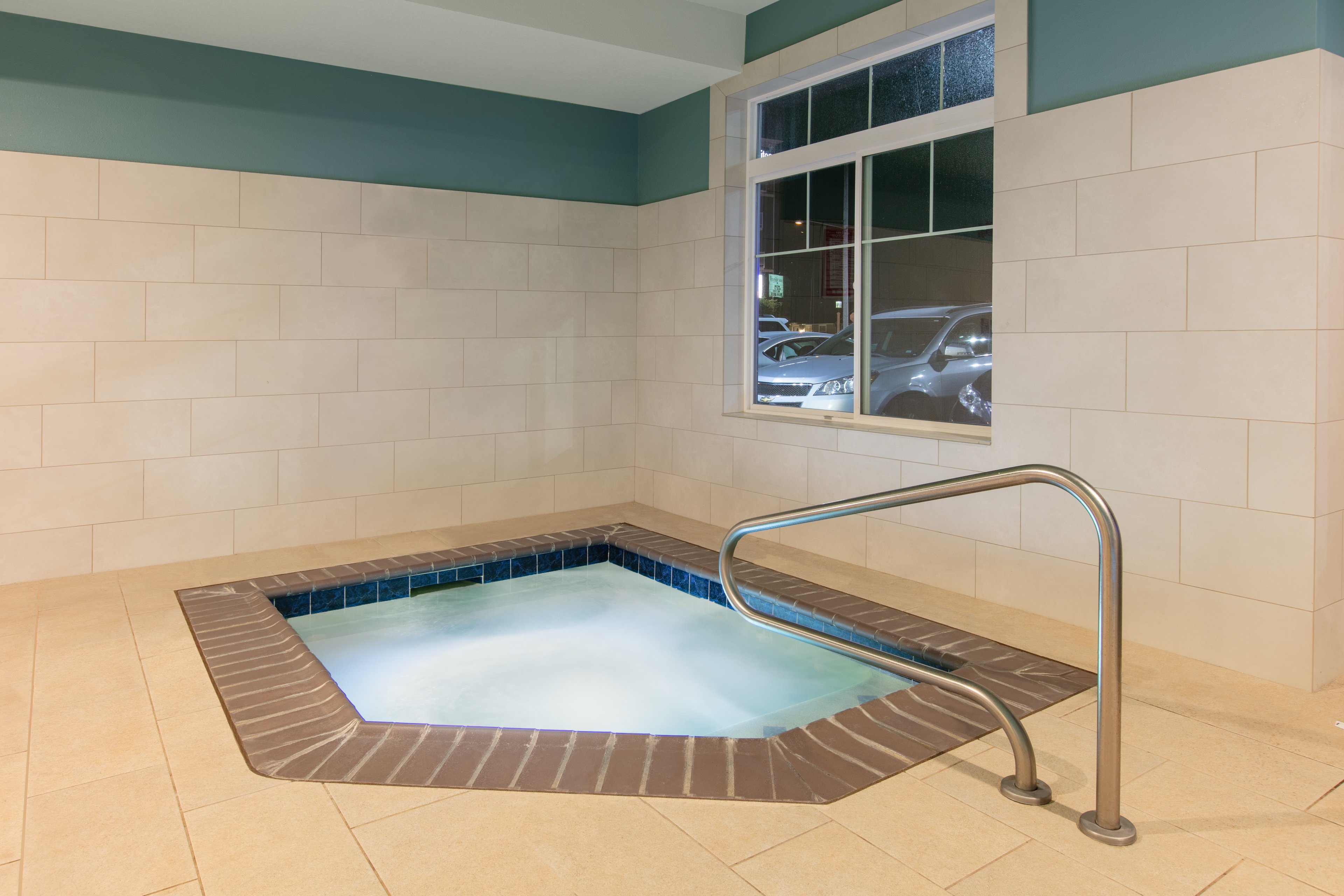 Holiday Inn Express Hotel And Suites Seaside Convention Center 36/65