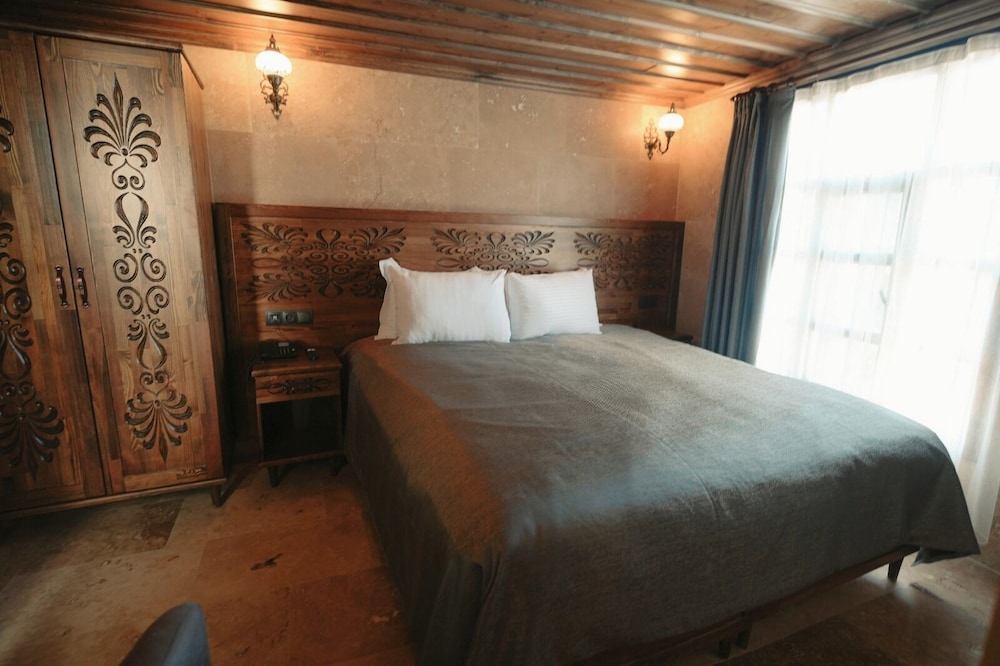 CAPPADOCIA OLD HOUSES 13/49