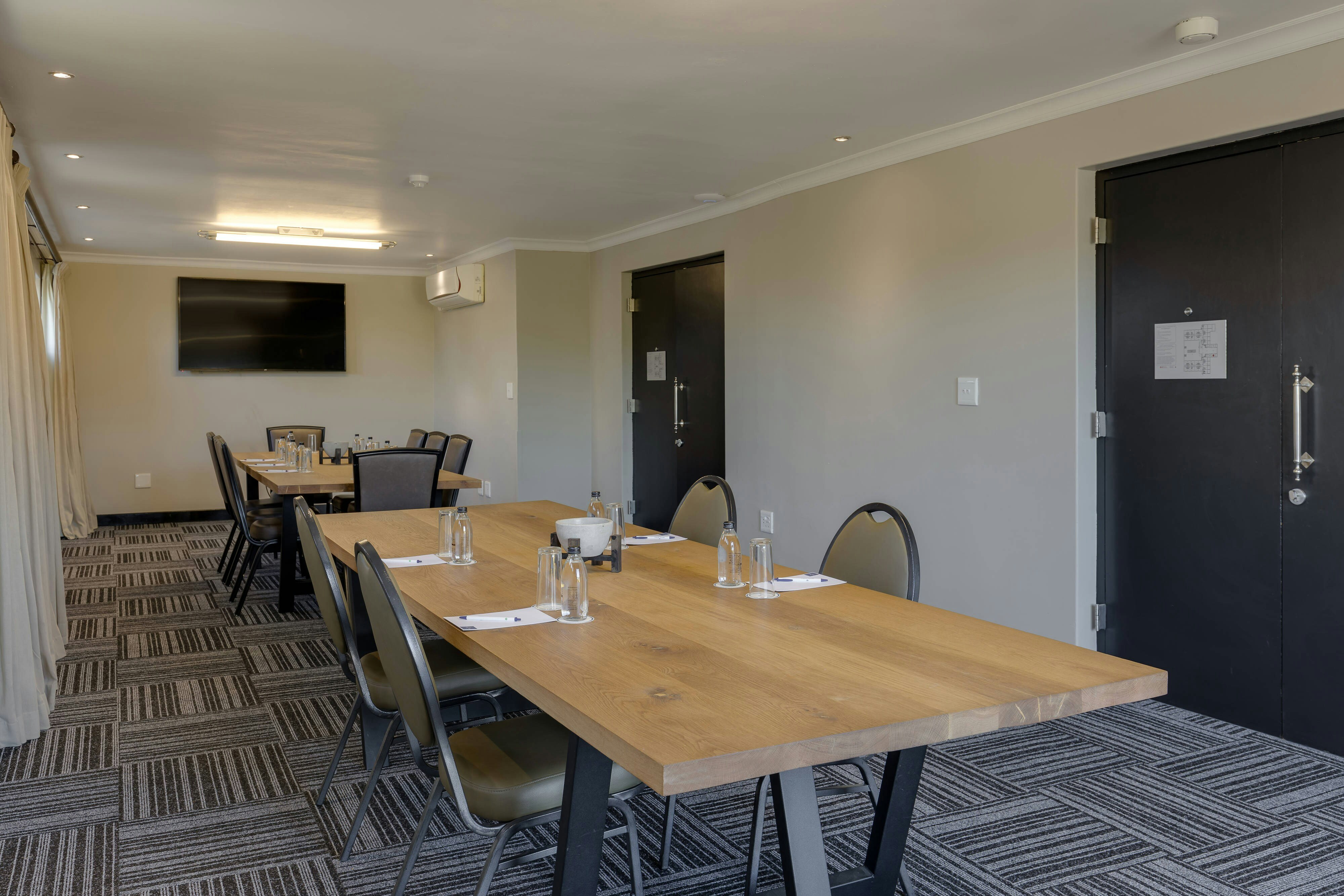 Protea Hotel Durbanville 35/37