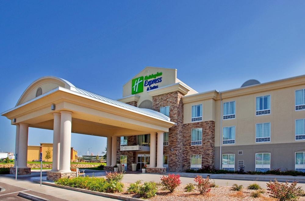 Holiday Inn Express And Suites East Wichita I 35 Andover 1/41