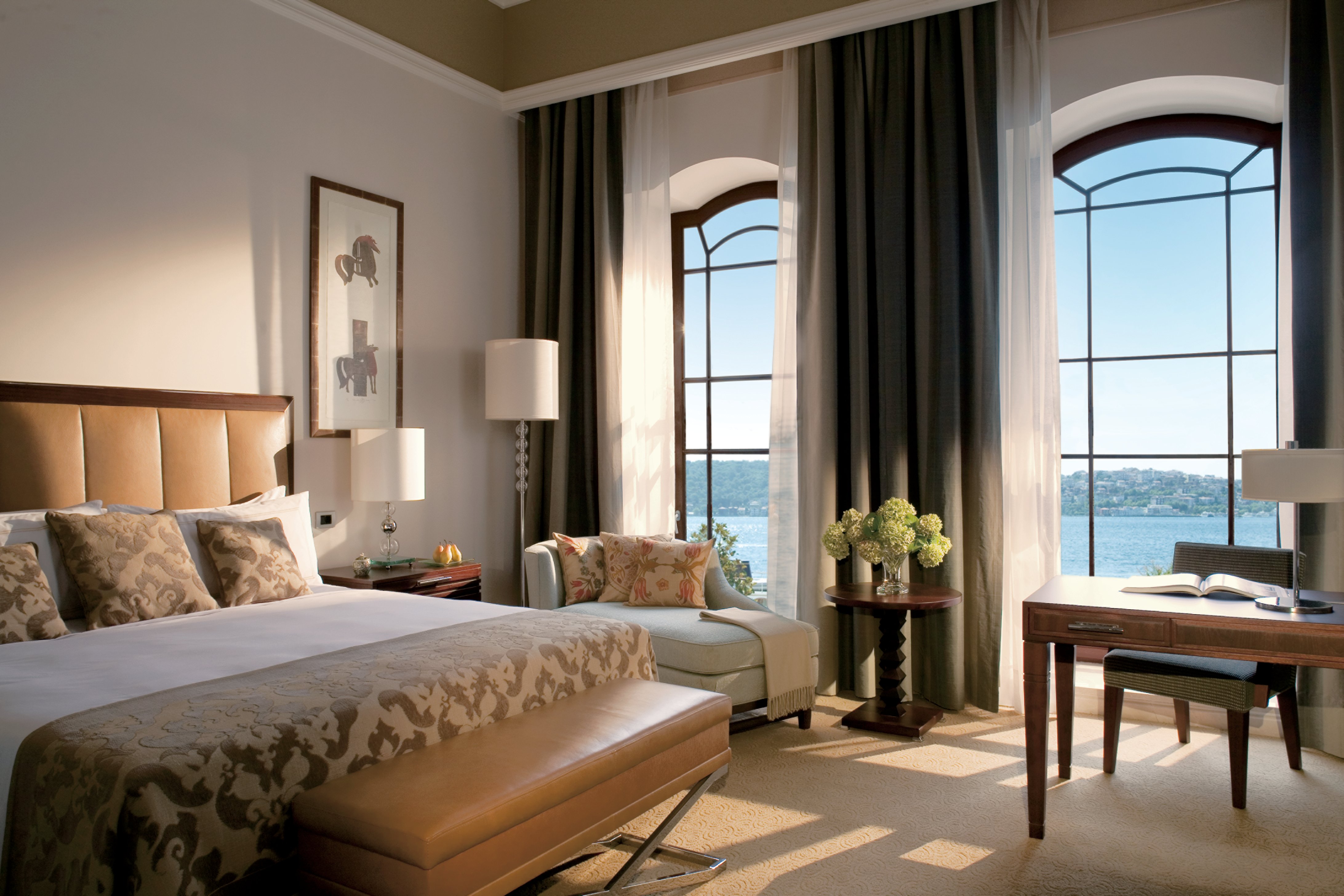 PALACE, BOSPHORUS, KING BED