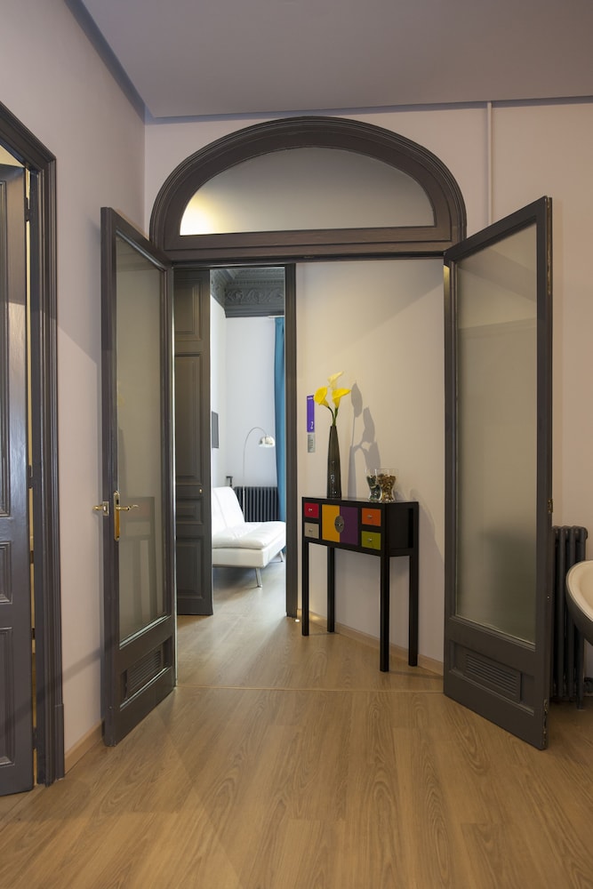 UMMA BARCELONA BED AND BREAKFAST BOUTIQUE 3/40