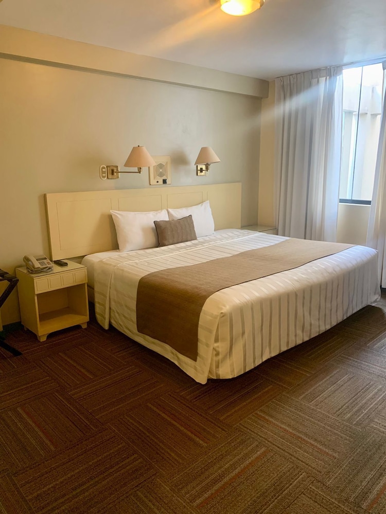 Embajadores Hotel 18/53