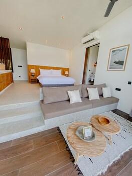1 Bedroom, 2 Rooms, Villa, Plunge Pool, Near by Side