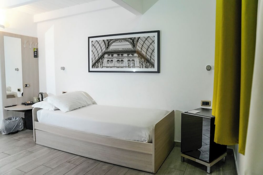ECONOMY, SINGLE, DOUBLE BED