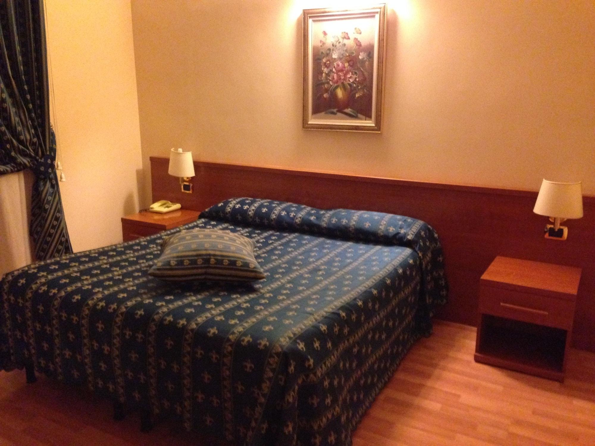 Hotel Fenicia 10/49