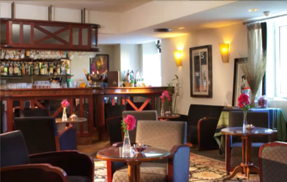 Qualys Hotel Auberge Du Manet 46/64