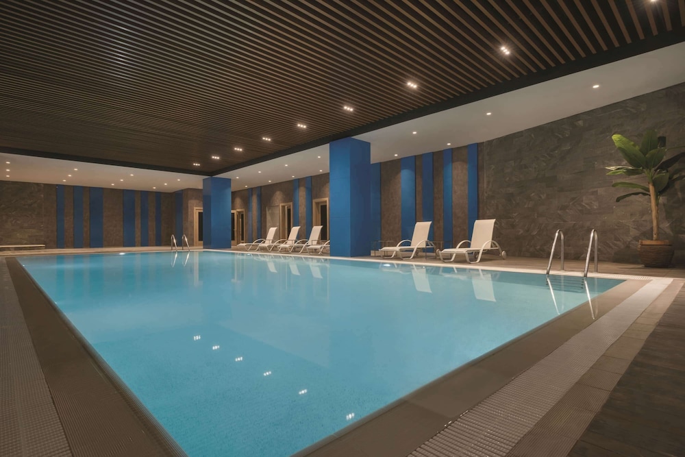TRYP by Wyndham Istanbul Basin Ekspres 24/50