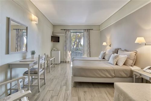 Room, Double Bed