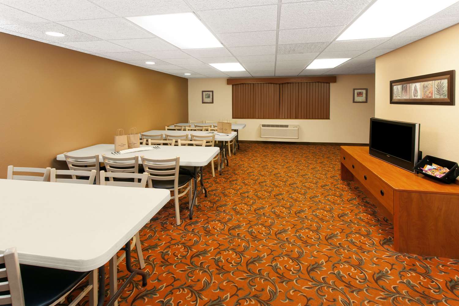 Americinn By Wyndham Greenville 13/17
